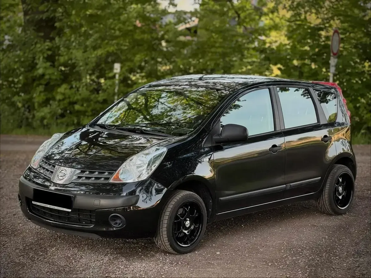 Gebraucht Nissan Note 88 PS (64 kW) 2006 Schwarz Kleinwagen