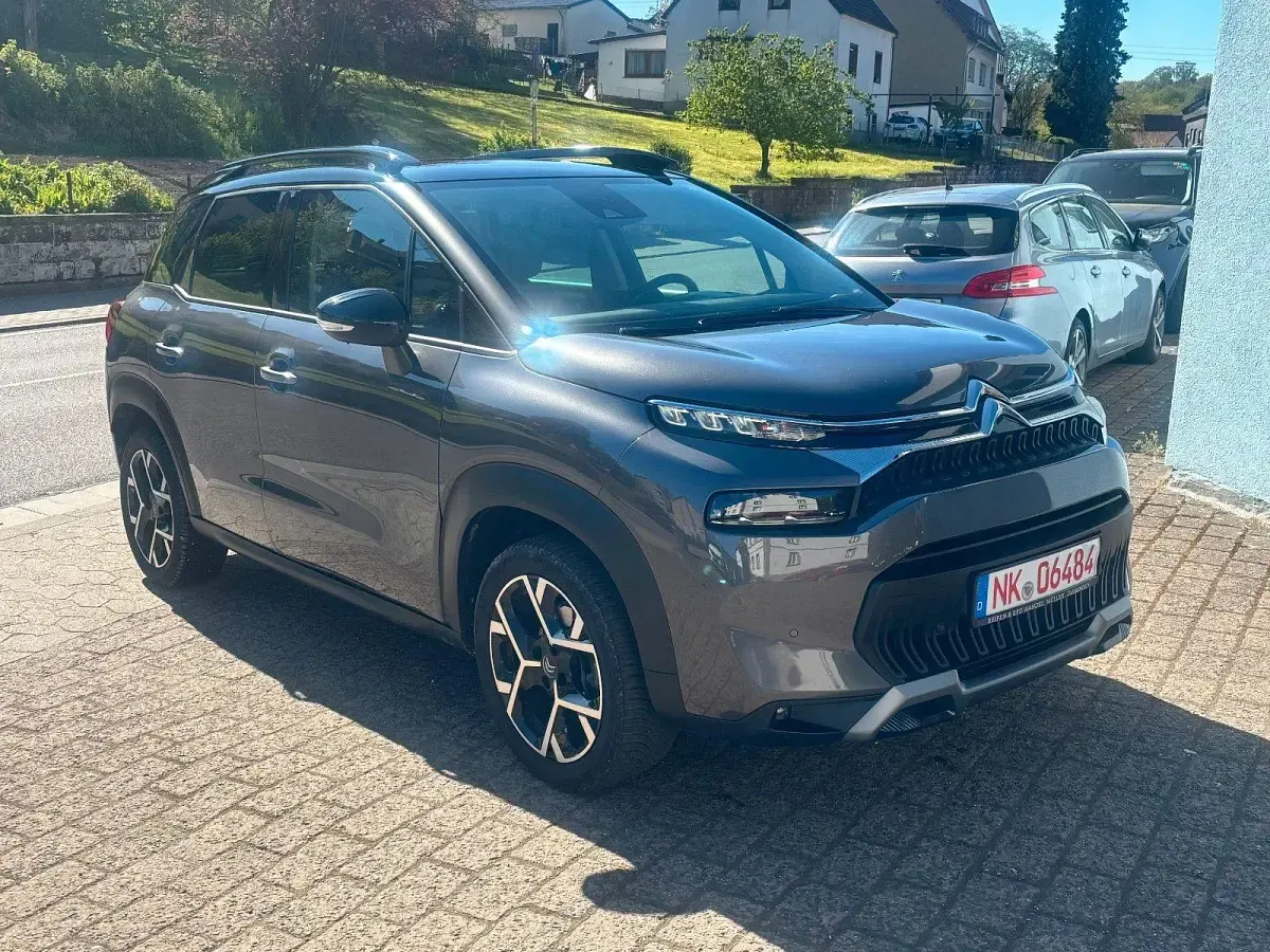 Gebraucht Citroën C3 Aircross Shine 131 PS (96 kW) 2022 Grau SUV