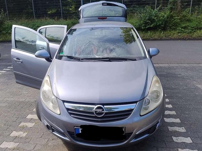 Silber Gebraucht 2007 Opel Corsa Edition Limousine | 720 € (Guter Preis) - Bild 1/4