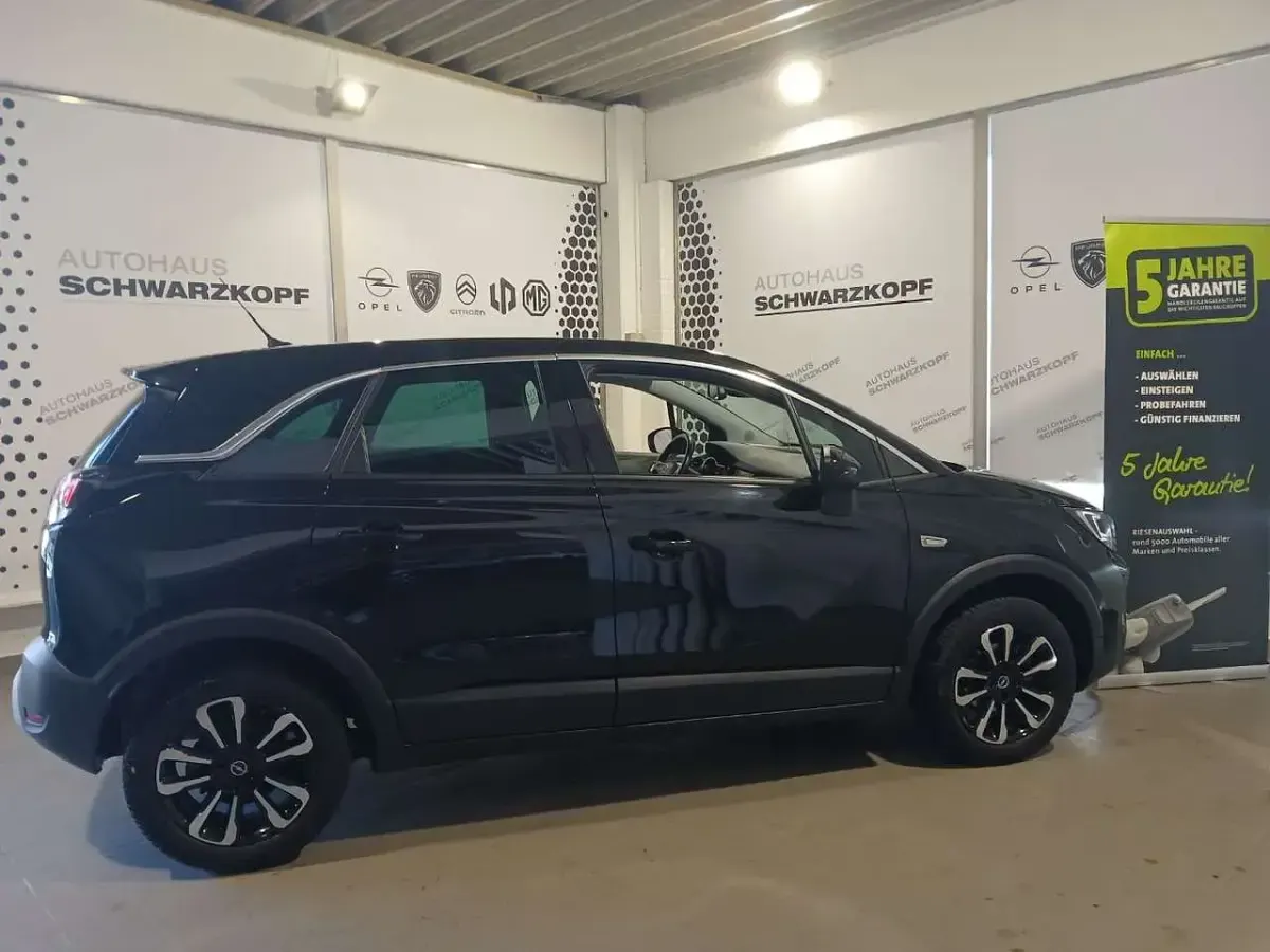 Gebraucht Opel Crossland 110 PS (80 kW) 2023 Schwarz SUV