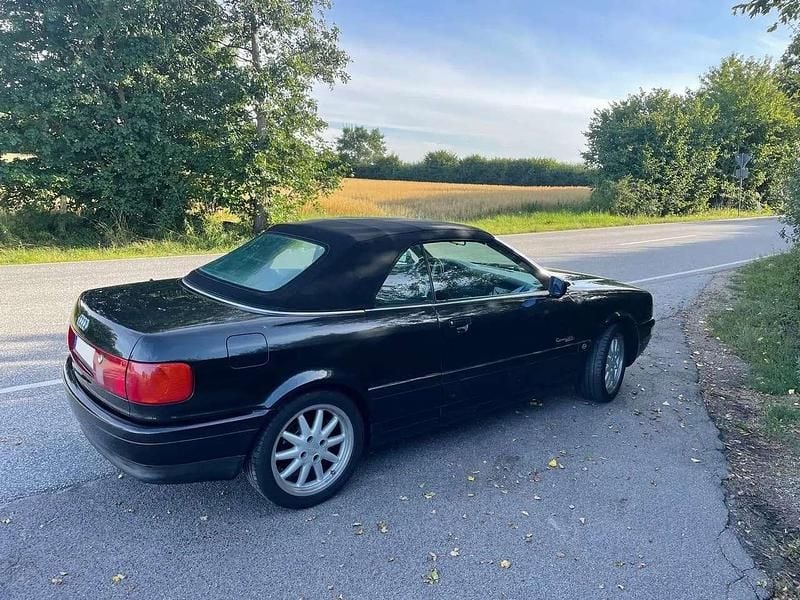 Gebraucht Audi Cabriolet 133 PS (97 kW) 1992 Schwarz Cabrio