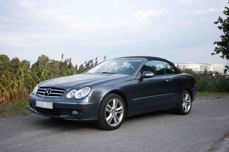 Grau Gebraucht 2008 Mercedes CLK200 Avantgarde Cabrio | 7.800 € (Superpreis) - Bild 1/4