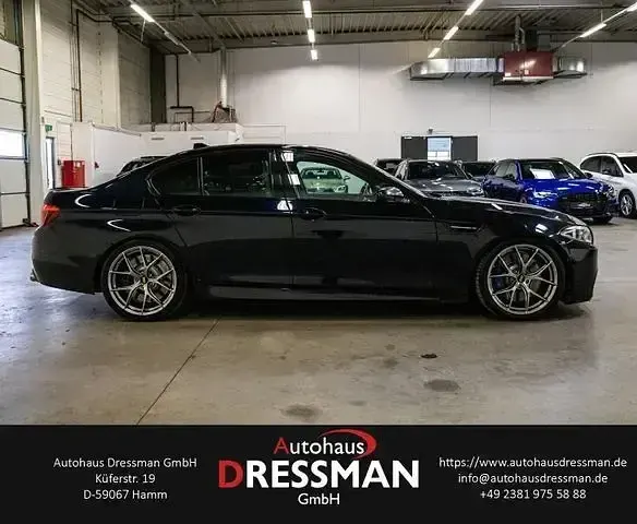 Gebraucht BMW M5 Performance 560 PS (411 kW) 2015 Azuritschwarz metallic Limousine