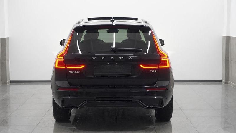 Gebraucht Volvo XC60 Plus 455 PS (334 kW) 2024 Schwarz SUV