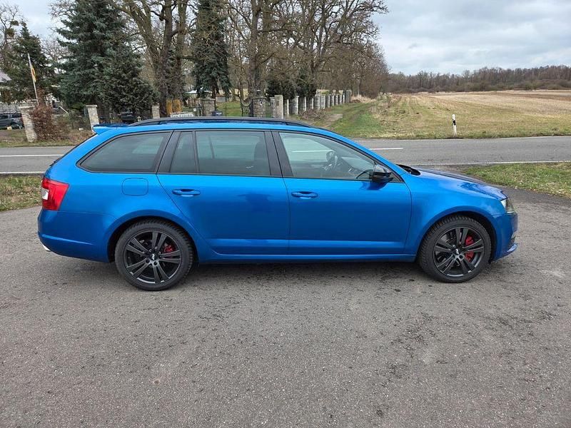 Gebraucht Skoda Octavia RS 184 PS (135 kW) 2014 Blau Kleinwagen