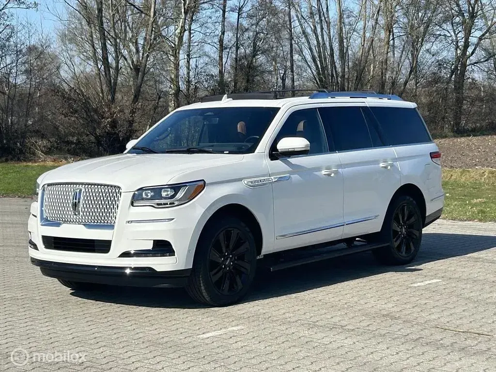 Gebraucht Lincoln Navigator 449 PS (330 kW) 2024 Weiß SUV