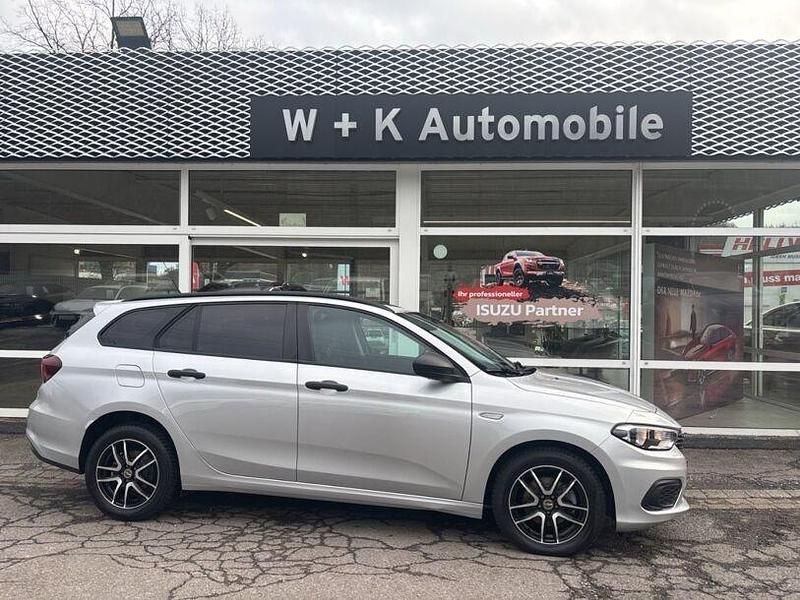 Gebraucht Fiat Tipo More 120 PS (88 kW) 2018 Silber Kombi