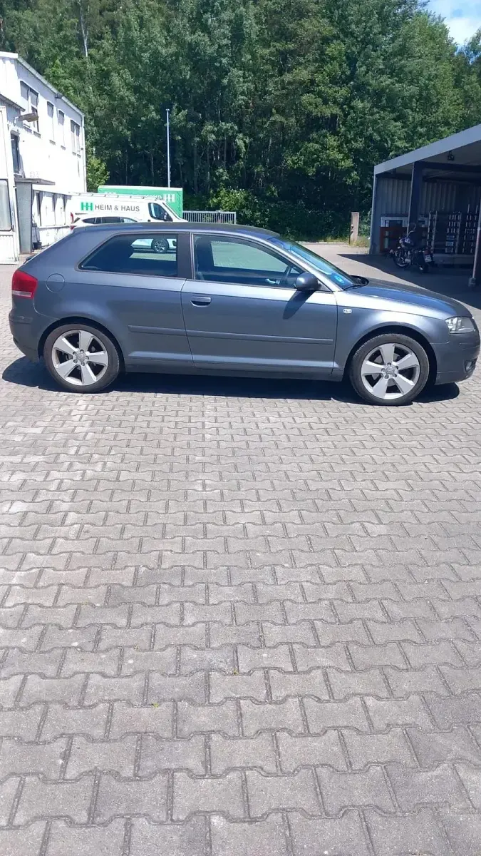 Gebraucht Audi A3 105 PS (77 kW) 2003 Grau Kleinwagen