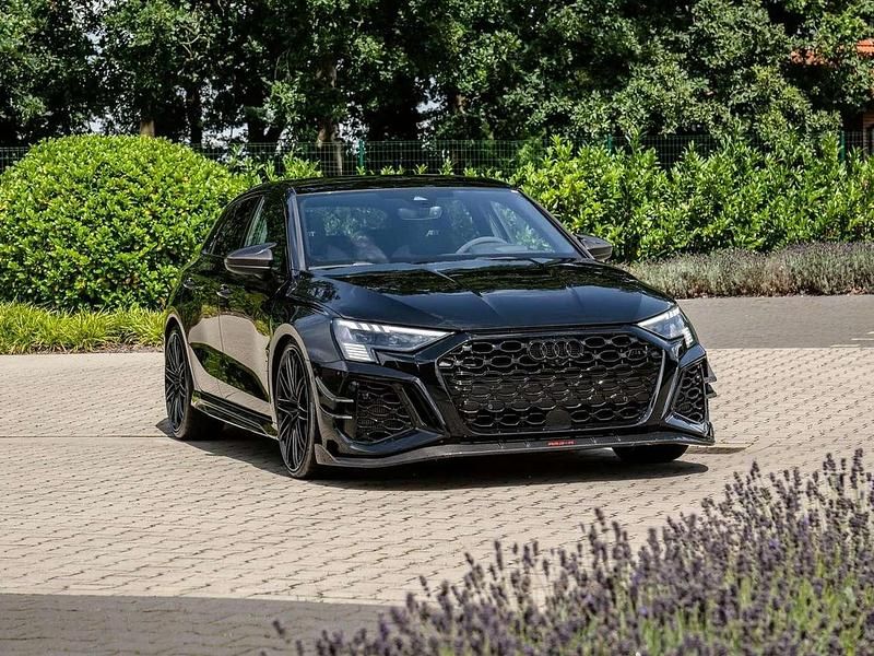 Schwarz Gebraucht 2023 Audi RS3 Limousine | 109.000 € - Bild 1/4