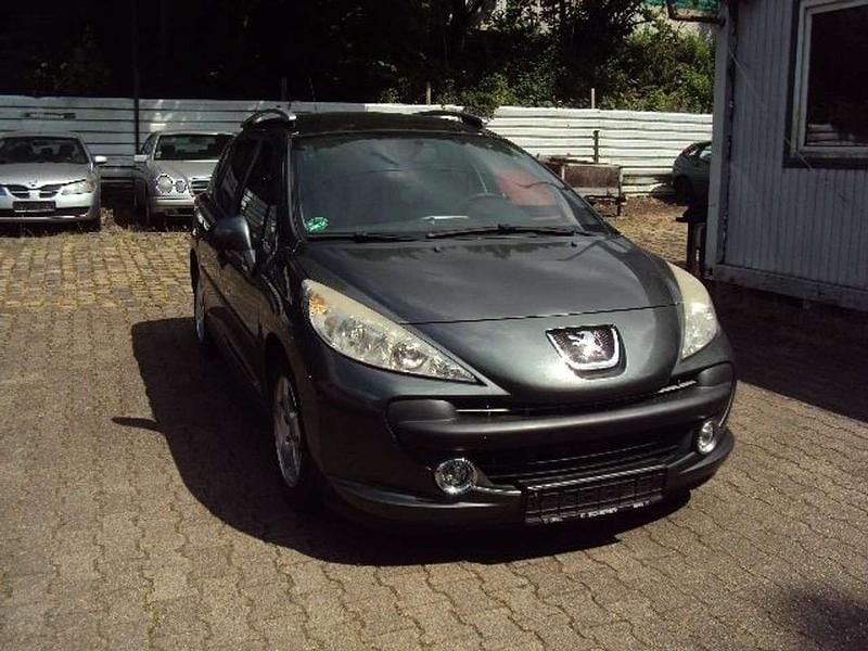 Grau/metallicmit schutzlack Gebraucht 2009 Peugeot 207 Urban Move Kombi | 1.990 € (Guter Preis) - Bild 1/4