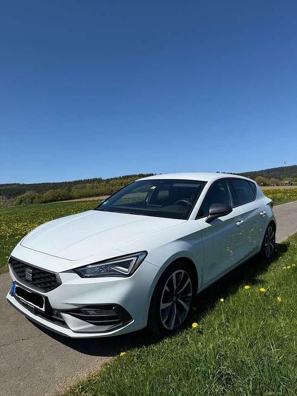 Second-hand Seat Leon FR 150 CP (110 kW) 2020 Alb Hatchback