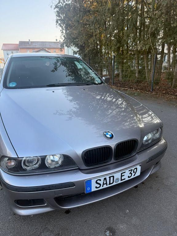 Gebraucht BMW 523 231 PS (169 kW) 1997 Grau Limousine