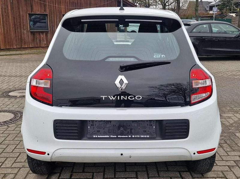 Gebraucht Renault Twingo SE 69 PS (50 kW) 2015 Weiß Kleinwagen