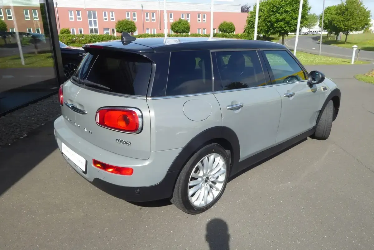 Gebraucht Mini Cooper Clubman Pepper 136 PS (100 kW) 2017 Grau Kombi