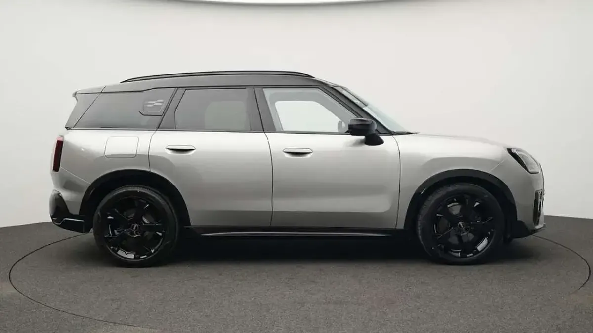 Gebraucht Mini Cooper D Countryman 163 PS (119 kW) 2025 Grau SUV