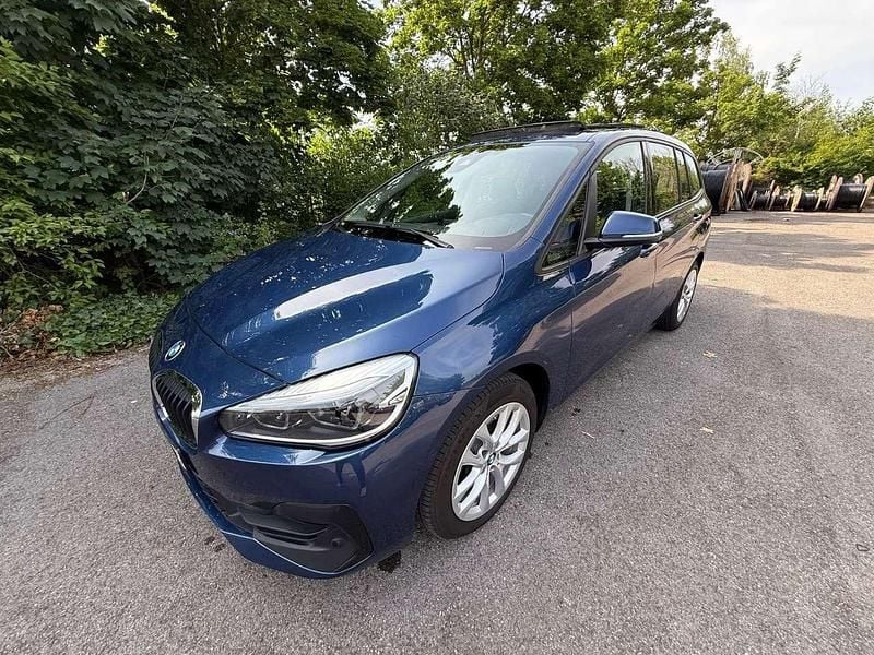 Gebraucht BMW 220 Advantage 190 PS (139 kW) 2020 Phytonicblau metallic Van / Kleinbus