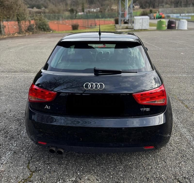 Usata Audi A1 122 CV (89 kW) 2011 Nero Utilitaria