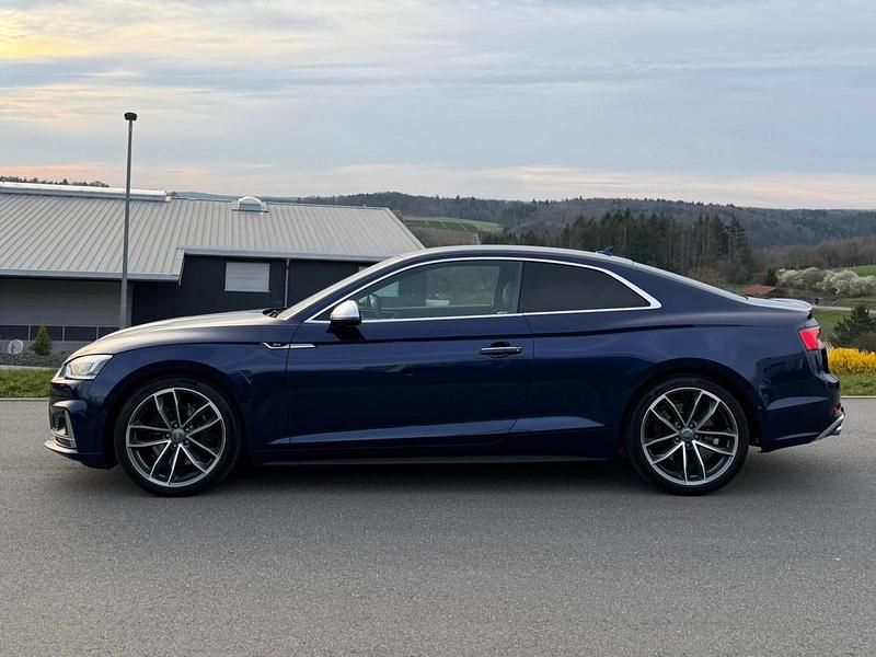 Gebraucht Audi S5 Ambiente 354 PS (260 kW) 2017 Blau Coupé
