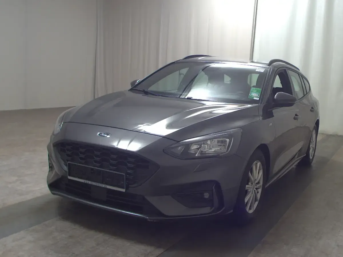Gebraucht Ford Focus ST-Line 182 PS (133 kW) 2019 Grau Limousine