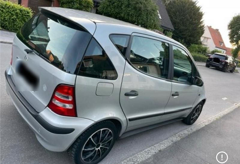Gebraucht Mercedes A140 Classic 82 PS (60 kW) 2003 Silber Van / Kleinbus