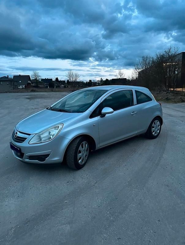 Gebraucht Opel Corsa 60 PS (44 kW) 2008 Silber Kleinwagen