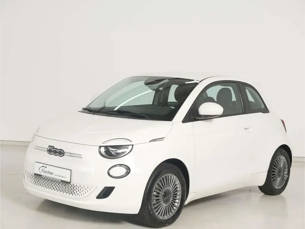 Gebraucht Fiat 500e 86 kW (118 PS) 2023 Arktis weiß Limousine