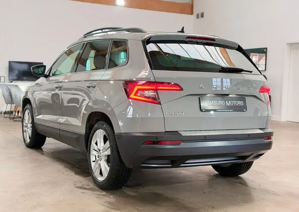 Gebraucht Skoda Karoq Style 116 PS (85 kW) 2021 Grau SUV