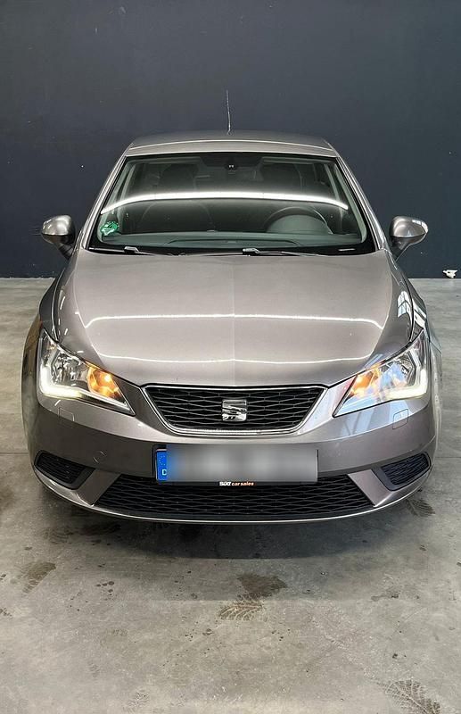 Andere farben Gebraucht 2015 Seat Ibiza Kleinwagen | 5.990 € (Guter Preis) - Bild 1/4