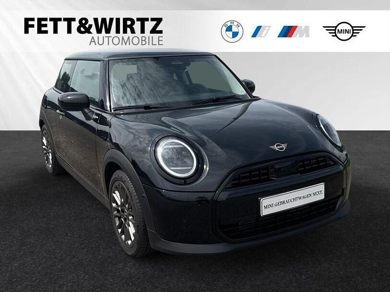 Midnight black metallic Gebraucht 2024 Mini Cooper Kleinwagen | 26.800 € (Fairer Preis) - Bild 1/3