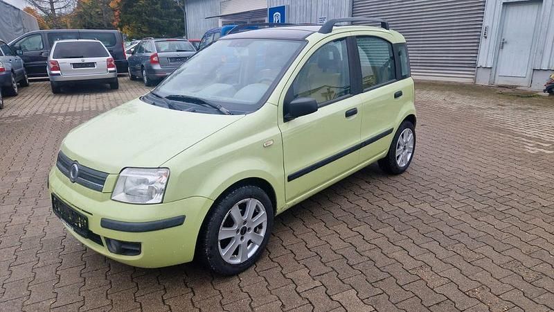 Grün Gebraucht 2005 Fiat Panda Dynamic Kleinwagen | 2.999 € (Etwas zu teuer) - Bild 1/4