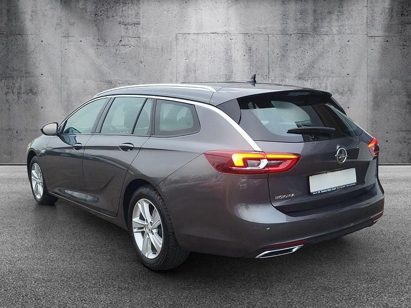 Gebraucht Opel Insignia Elegance 174 PS (127 kW) 2021 Grau Kombi