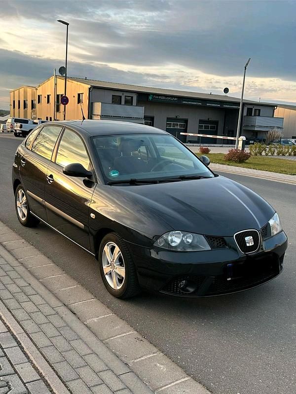 Gebraucht Seat Ibiza 85 PS (62 kW) 2009 Schwarz Kleinwagen