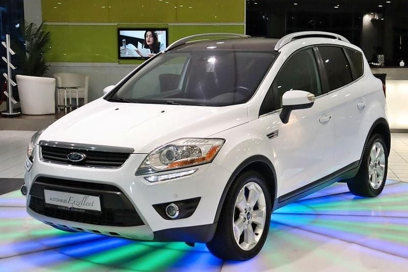 Weiß Gebraucht 2012 Ford Kuga Titanium SUV | 4.850 € (Fairer Preis) - Bild 1/4