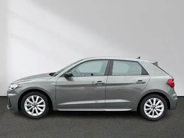 Używany Audi A1 Comfort 2023 Andere SUV
