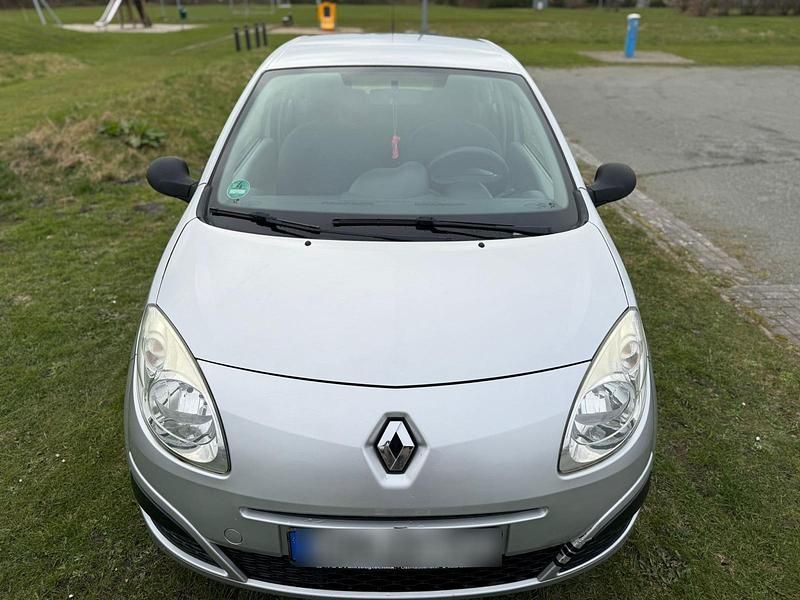 Gebraucht Renault Twingo 58 PS (42 kW) 2008 Silber Kleinwagen