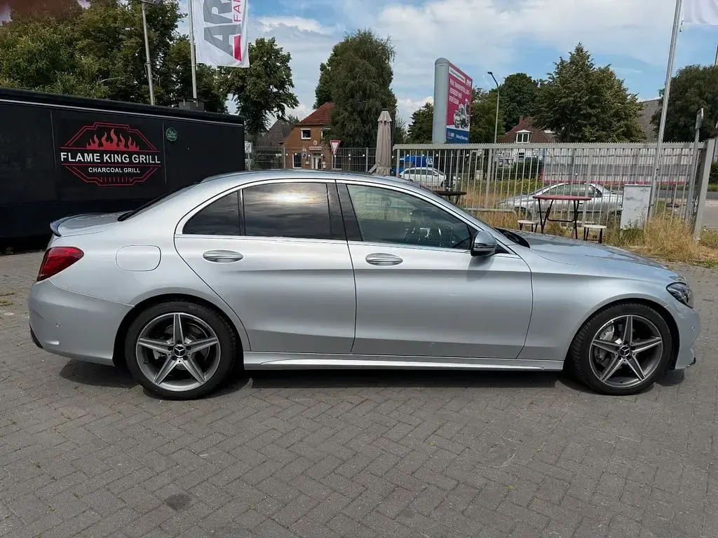 Gebraucht Mercedes C220 AMG 170 PS (125 kW) 2015 Silber Limousine