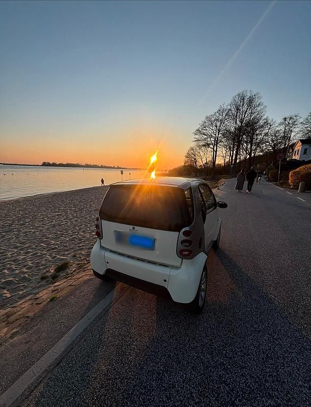 Gebraucht Smart ForTwo Coupé 61 PS (44 kW) 2005 Weiß Coupé