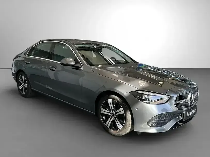 Gebraucht Mercedes C200 Avantgarde 163 PS (119 kW) 2025 Grau Limousine