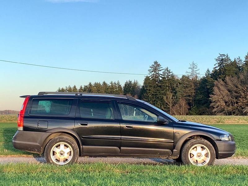 Gebraucht Volvo XC70 163 PS (119 kW) 2004 Schwarz Kombi