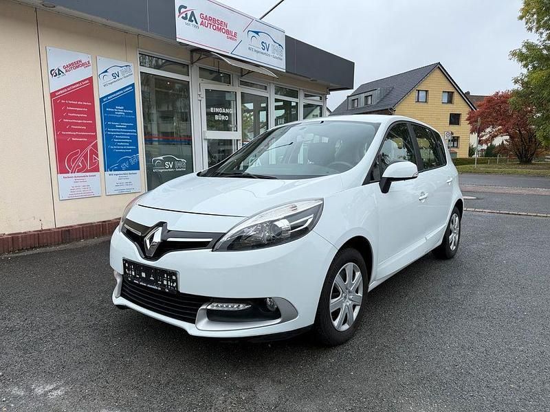 Weiß Gebraucht 2016 Renault Scénic III Authentique Van / Kleinbus | 5.950 € (Fairer Preis) - Bild 1/4