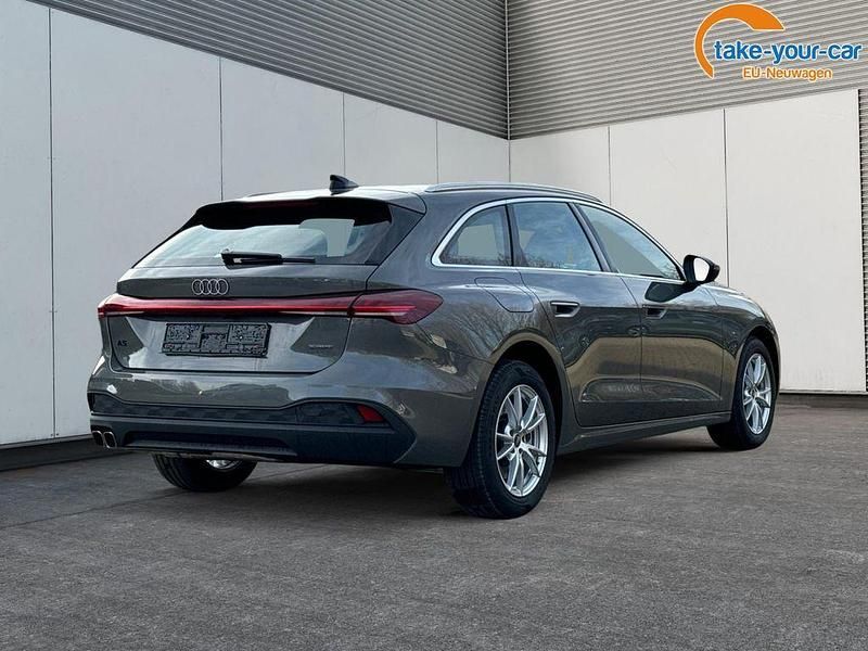 Nowe Audi A5 Basis 204 KM (150 kW) 2025 Szary Kombi