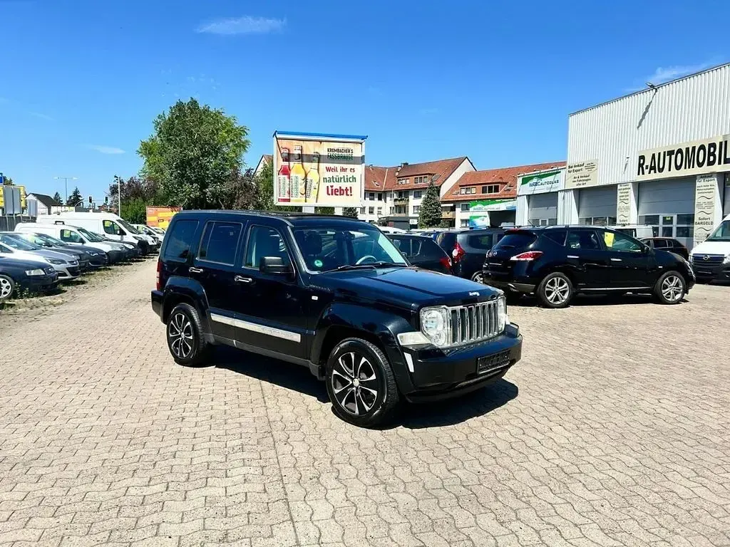 Gebraucht Jeep Cherokee Limited 177 PS (130 kW) 2008 Schwarz SUV