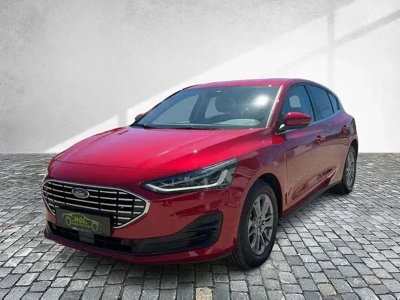 Gebraucht Ford Focus Titanium 155 PS (114 kW) 2025 Fantastic red metallic Limousine