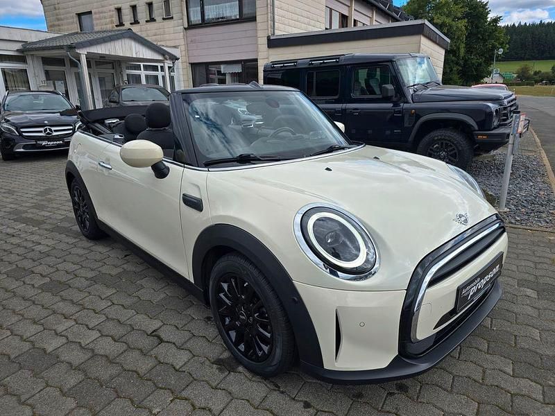 Gebraucht Mini Cooper Cabriolet 136 PS (100 kW) 2021 Weiß Cabrio