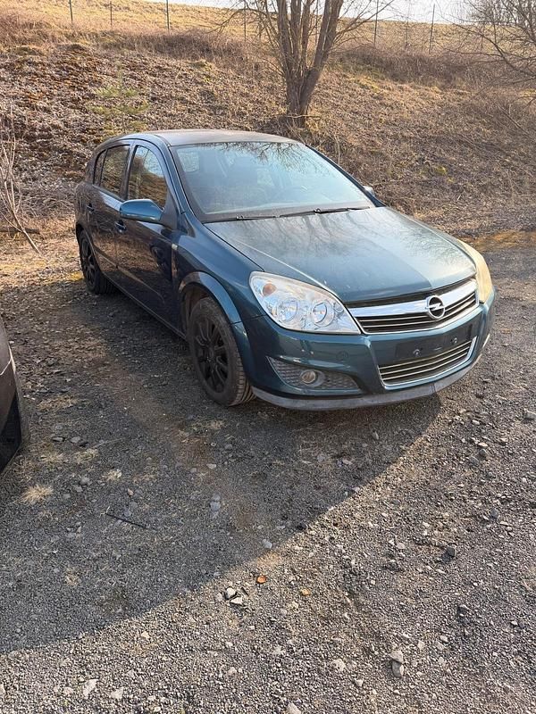 Gebraucht Opel Astra 2007 Grün Limousine