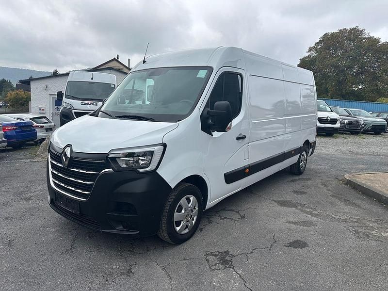 Weiß Gebraucht 2023 Renault Master Komfort Van | 22.999 € (Fairer Preis) - Bild 1/4
