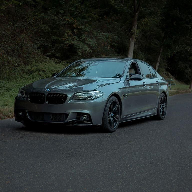 Gebraucht 2016 BMW 550 Performance Limousine | 31.700 € (Etwas zu teuer) - Bild 1/4