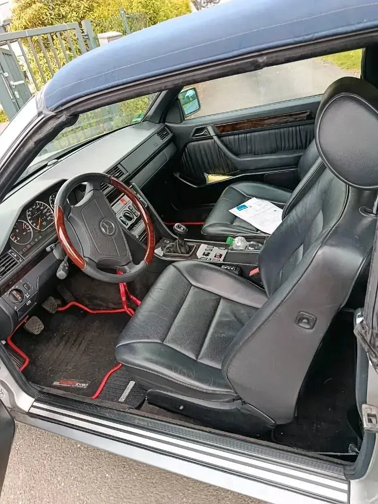 Gebraucht Mercedes E220 150 PS (110 kW) 1997 Silber Cabrio