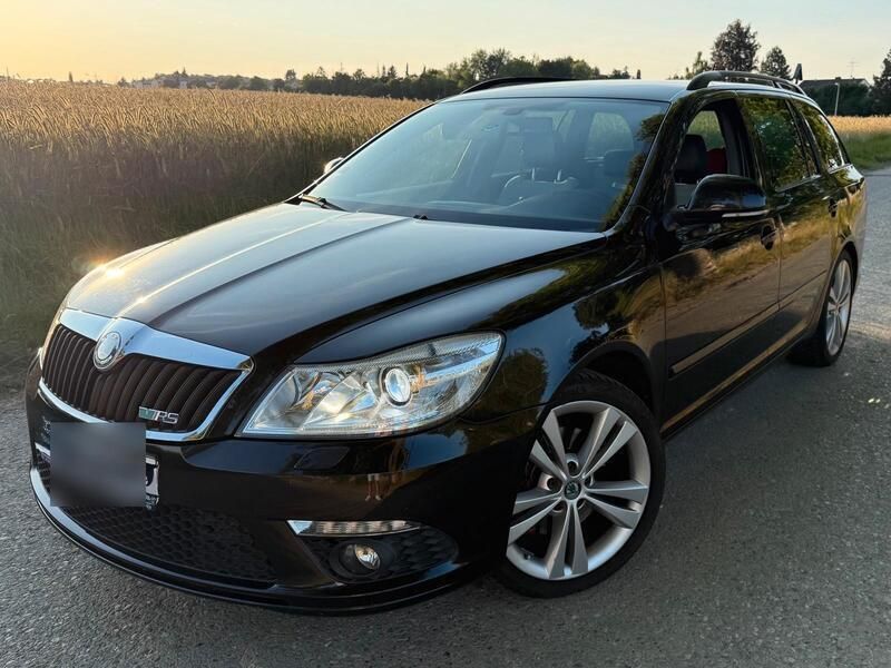 Schwarz Gebraucht 2010 Skoda Octavia RS Kombi | 6.499 € (Fairer Preis) - Bild 1/4