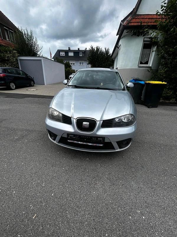 Silber Gebraucht 2007 Seat Ibiza Kleinwagen | 900 € (Fairer Preis) - Bild 1/4